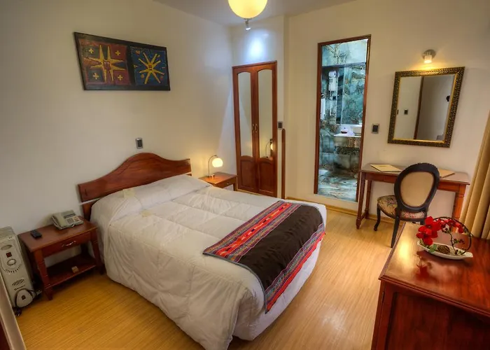 Ruinas Hotel 3*