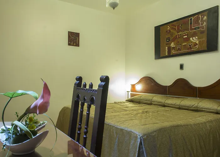 Ruinas Hotel 3*